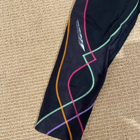 CW-X compression tights in excellent condition, size small. Best work out tights - Picture 3 of 11